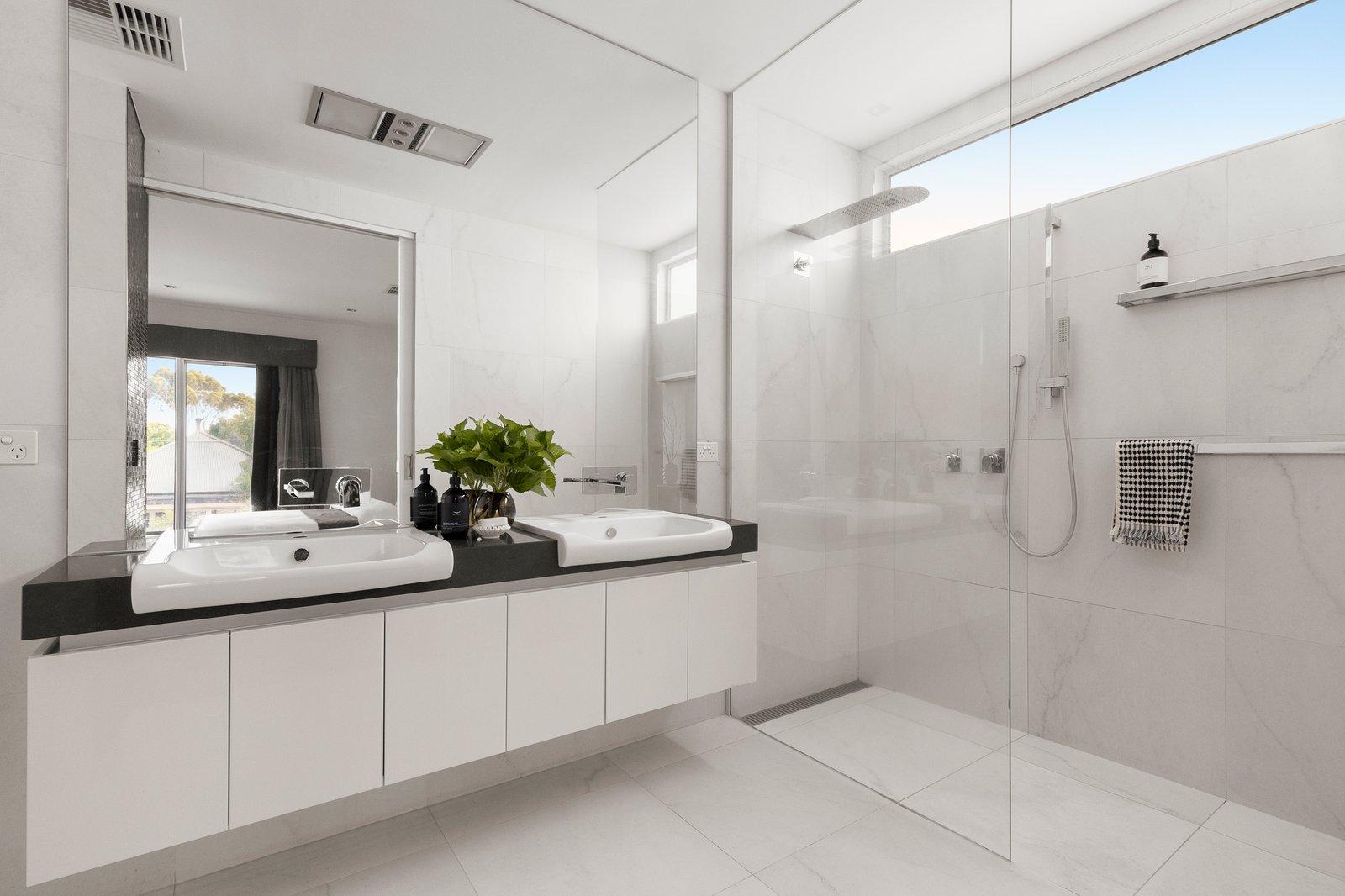 31 Invermay Grove, Hawthorn East, 3123