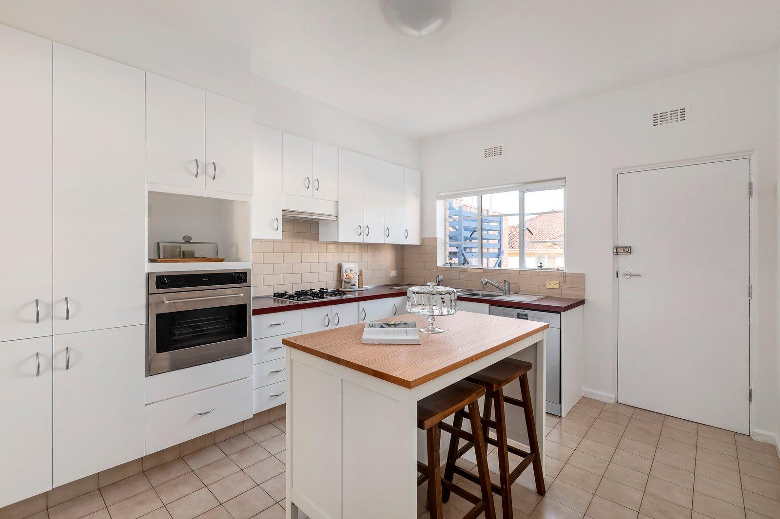 3/124 Balaclava Road, Caulfield North, 3161