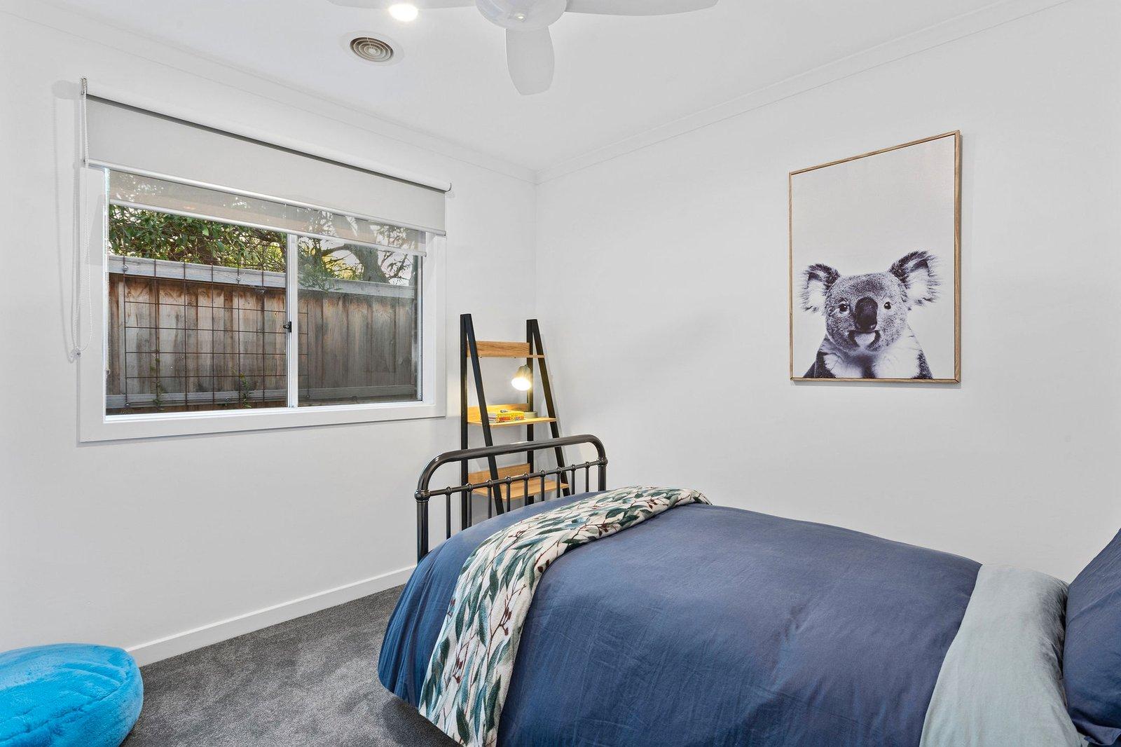 33 Trafalgar Square, Mount Martha, 3934