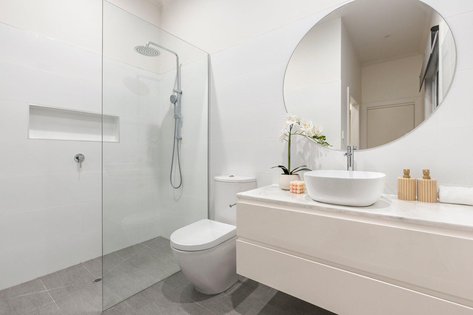 33 Station Avenue, Mckinnon, 3204