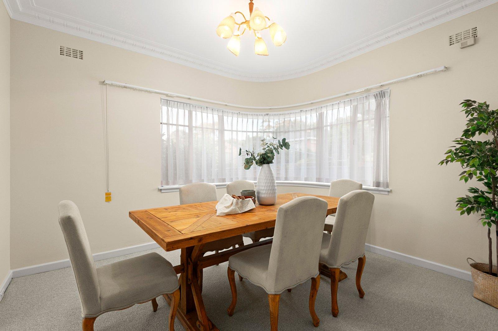 350-352 Doncaster Road, Balwyn North, 3104