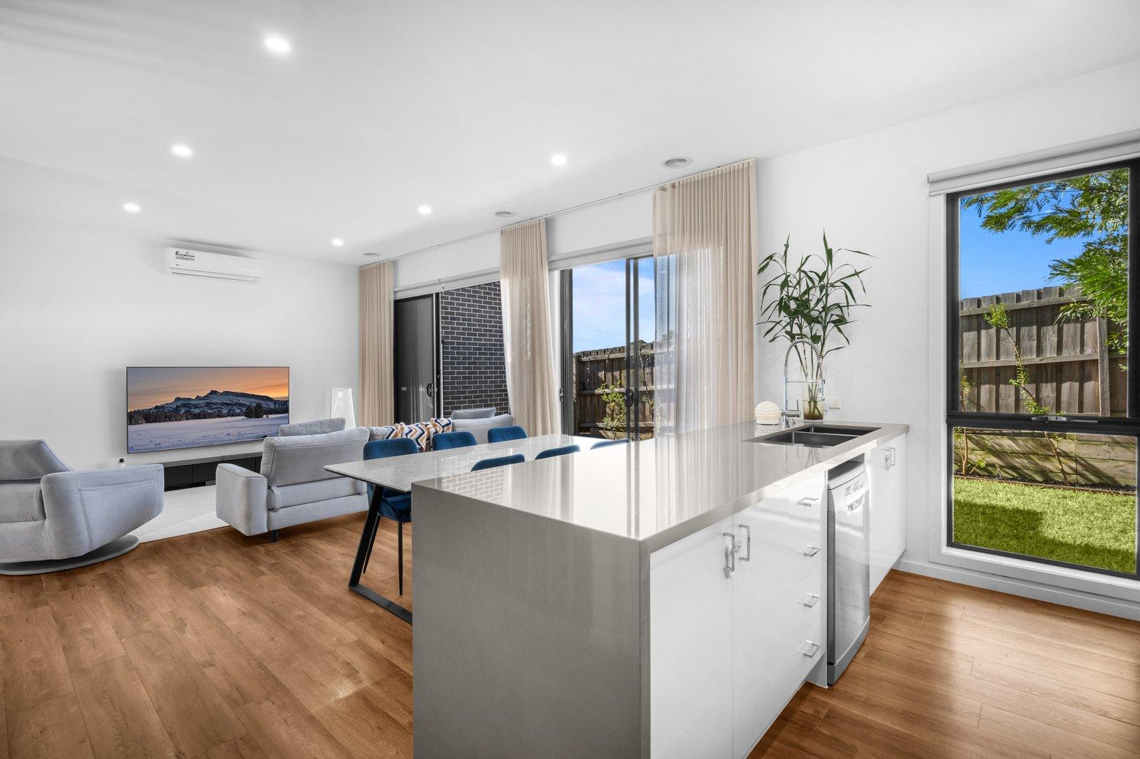 3/63 Cambridge Road, Mooroolbark, 3138