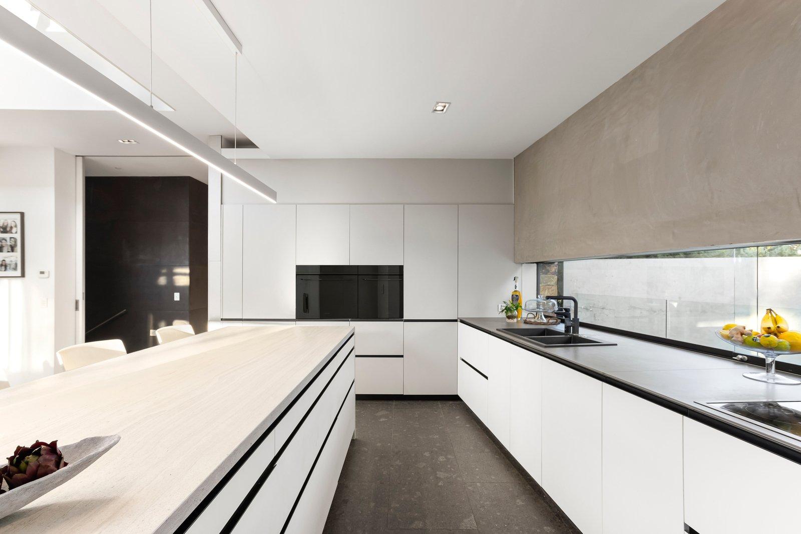 37 Linda Crescent, Hawthorn, 3122