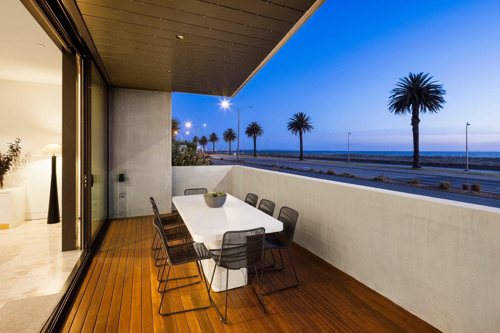 Residence 1/32 Beaconsfield Parade, Albert Park, 3206