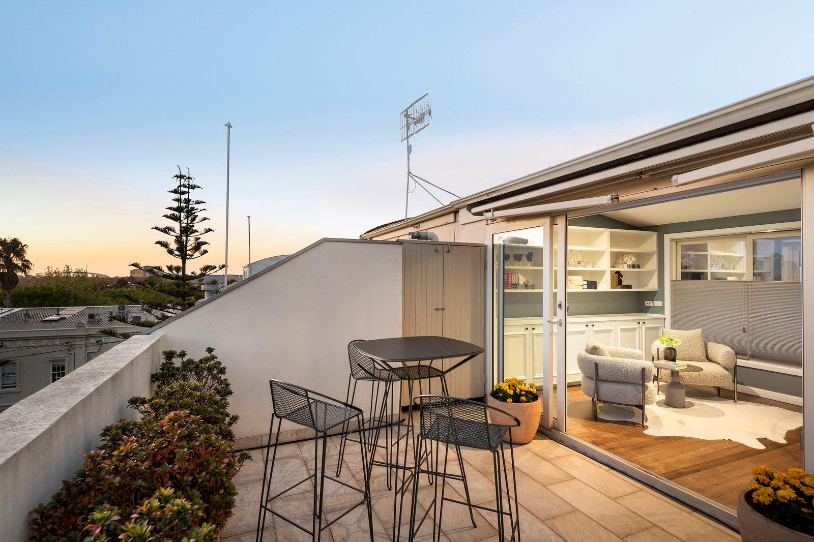 Residence 2/60 Stokes Street, Port Melbourne, 3207