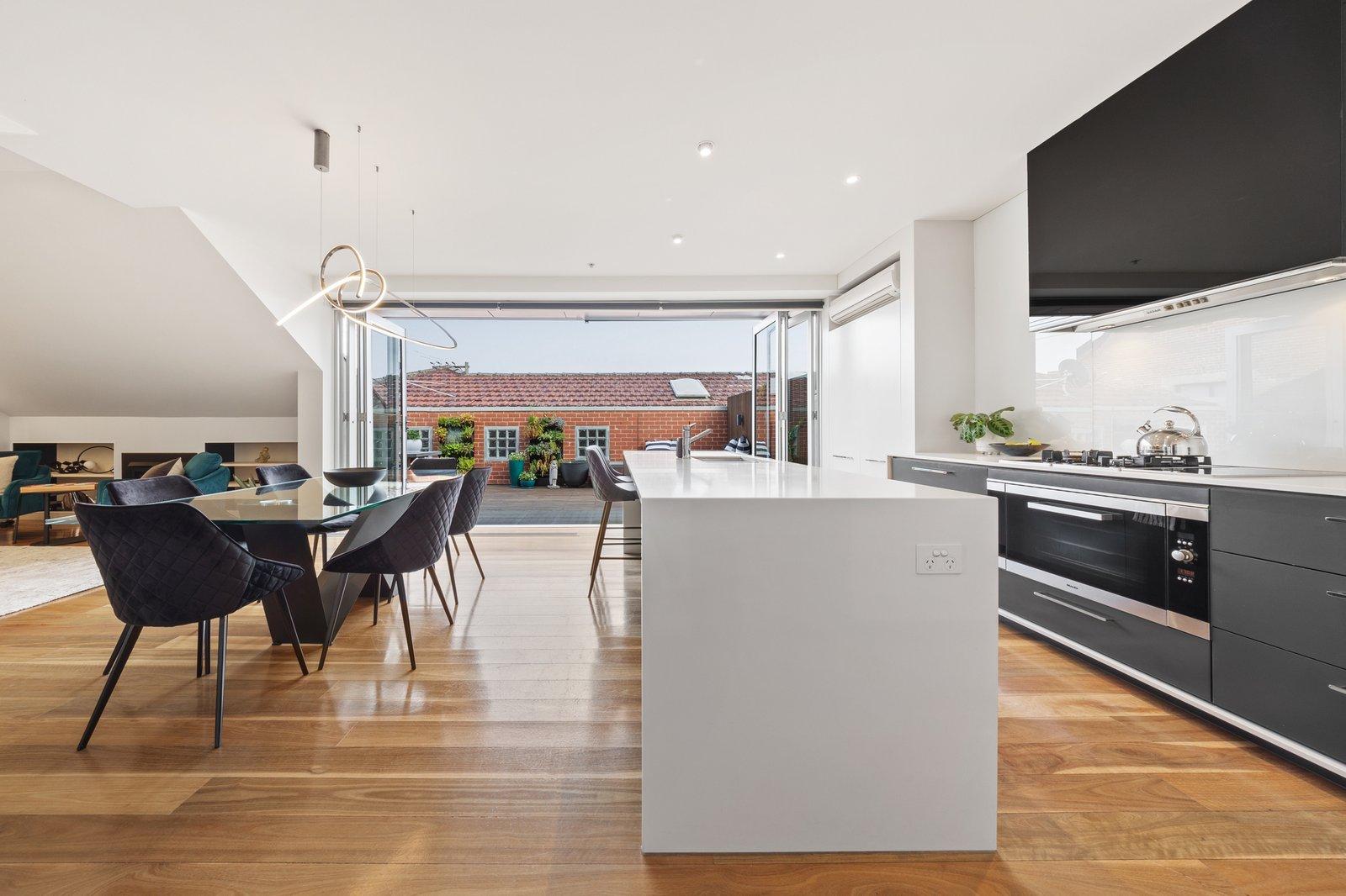 Residence 4/249 Beaconsfield Parade, Middle Park, 3206